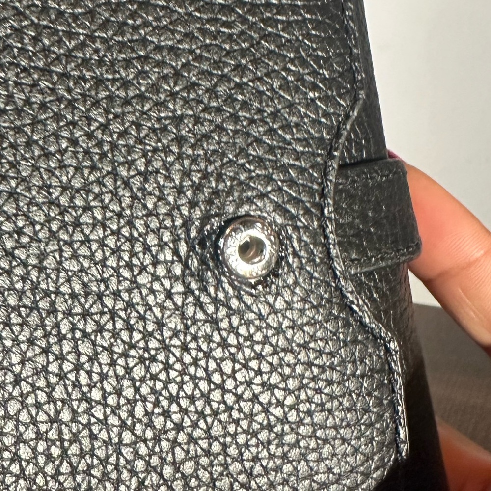 Michael kors jet set Black Leather crossbody phone holder wallet rehabbed - Picture 5 of 9